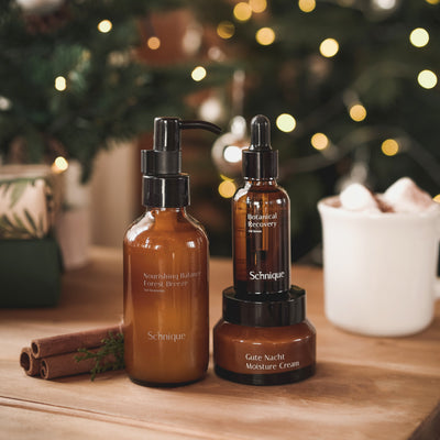 【XMAS Combo A】 Schnique 植萃滋養潤澤套裝（Free Schnique Gua Sha Set)