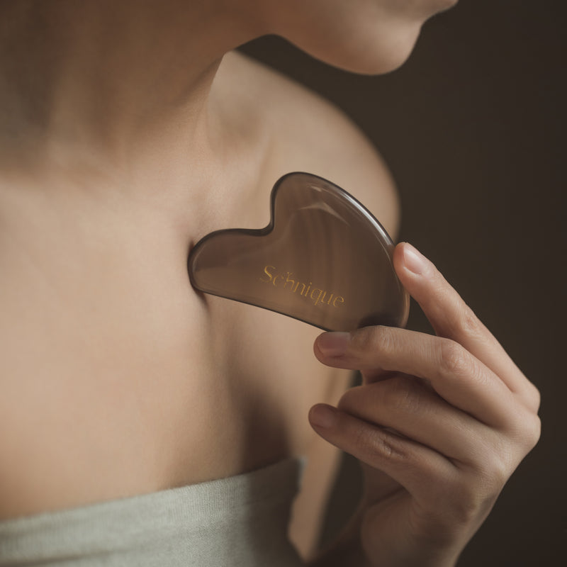Schnique Gua Sha Set (Grey Agate Gua Sha  & Multi-use Pouch)